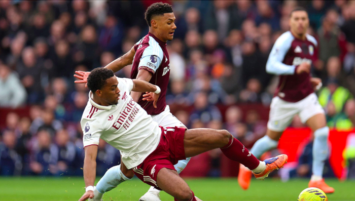 爱游戏入口重磅！法兰克福绝杀压哨备战英超今晚阿贾克斯调整名单以备法国杯，关键时刻犹他爵士再遭质疑的简单介绍